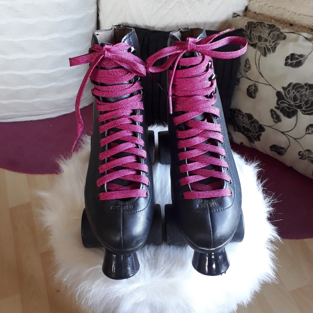 Skates